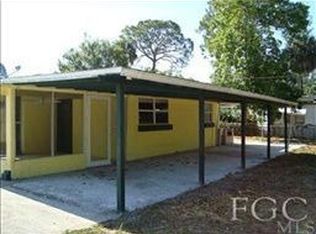 2099 Laurel Ln, North Fort Myers, FL 33917