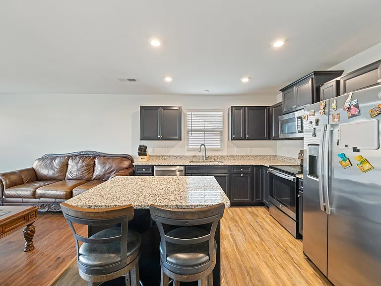 689 Hardwood Dr — Photo 11