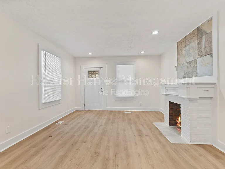 2920 Ruckle St — Photo 5