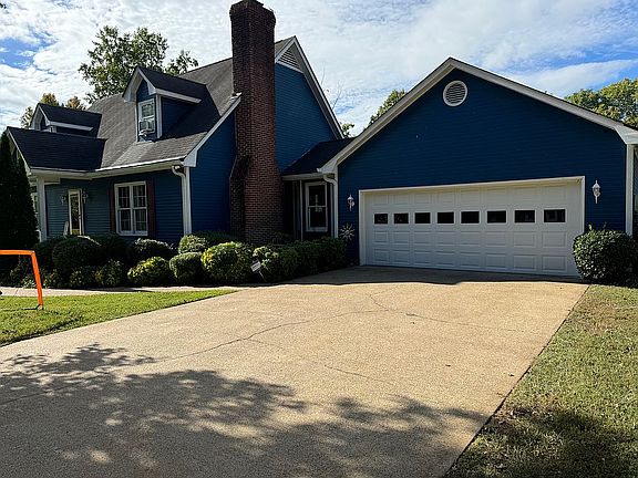 3rd image of 1129 Robinhood Dr NW