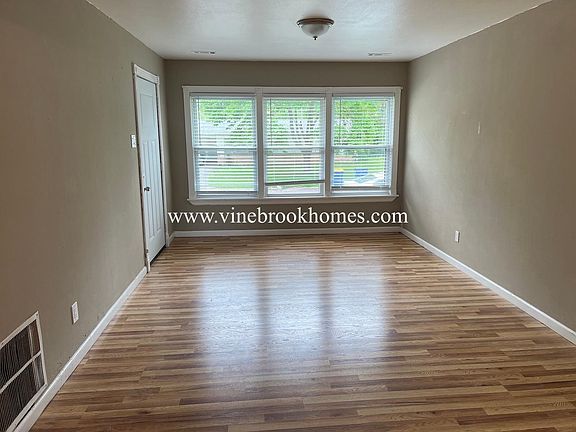 3rd image of 9231 Bataan Dr