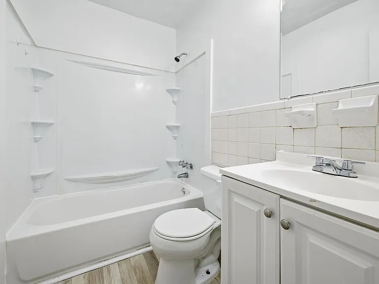 507 Ashlawn Dr — Photo 10