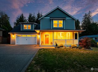 4372 Lakeview Ct, Bellingham, WA 98229