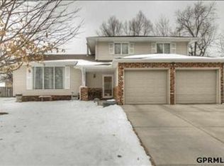 14923 Lafayette Plz, Omaha, NE 68154