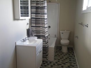 4138 Keewahdin Rd, Fort Gratiot, MI 48059