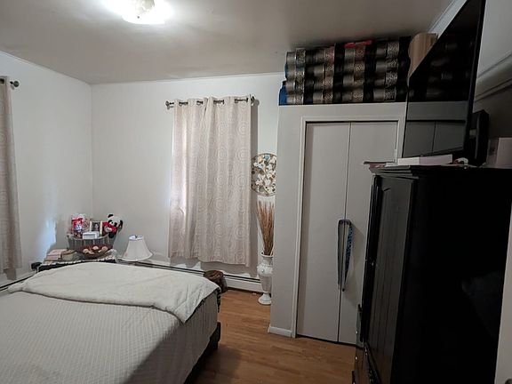 4th image of 1423 Lexington Pl #2B