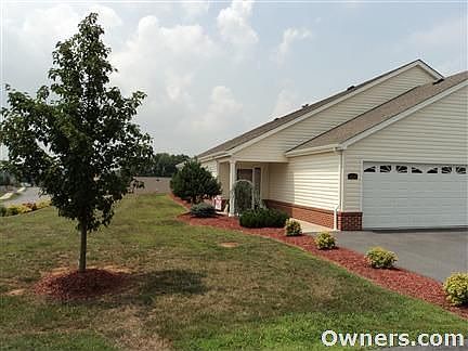 1st image of 1605 White Pine Ln