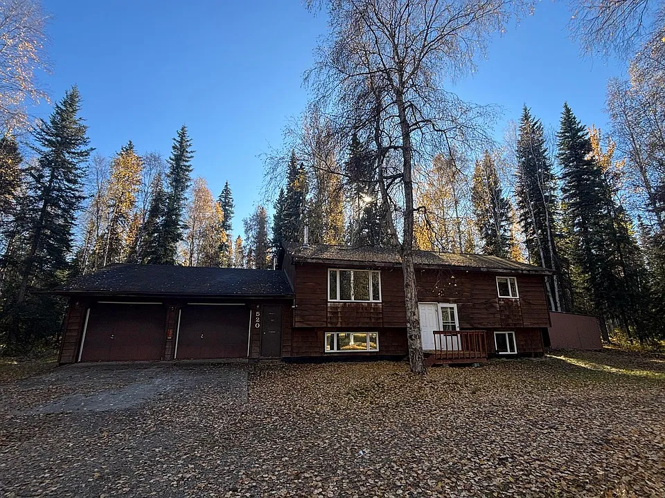 520 S Evolyn Dr