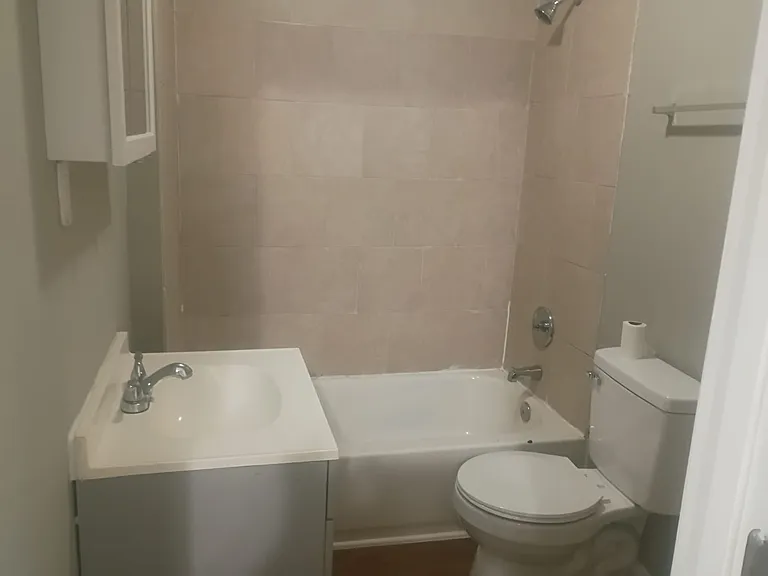 2515 Reisterstown Rd — Photo 20