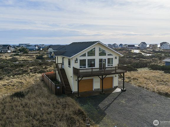 2nd image of 1400 Ocean Shores Boulevard SW