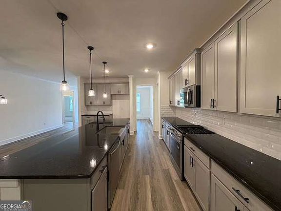 3rd image of 3364 Siena Pl