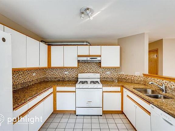 5th image of 843 Black Cherry Ln