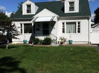 18 Park Ave, Latham, NY 12110