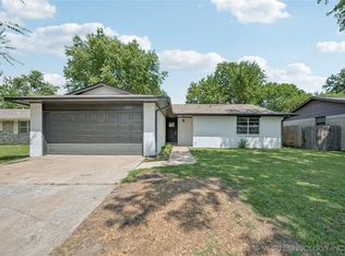 10907 E 36th Pl, Tulsa, OK 74146