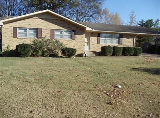 657 Fairlane Dr, Pulaski, TN 38478