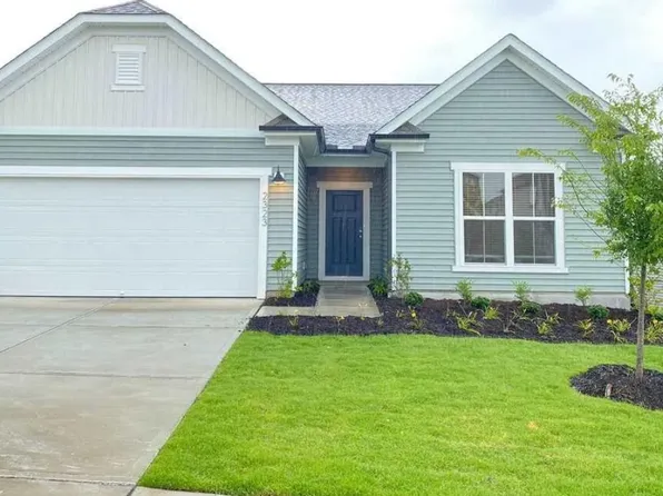 2323 Bethpage Dr, Fuquay Varina, NC 27526