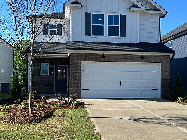 720 Branthurst Dr — Photo 1