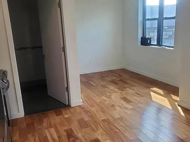409 Knickerbocker Ave #7 — Photo 2
