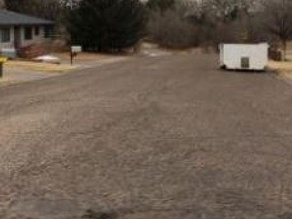 Exterior Neighborhood (street photo)