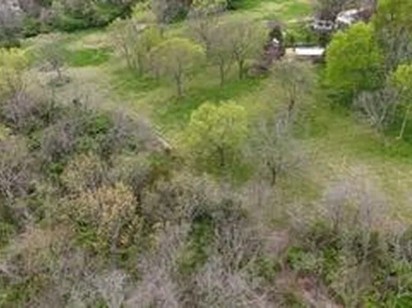 000 E Timber Rock Pl, Springfield, MO 65804