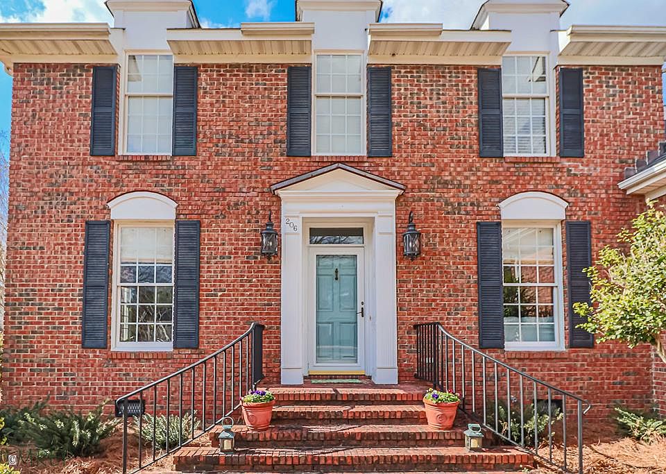 1st image of 206 Hardingwood Dr