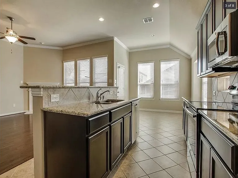 16328 Amistad Ave — Photo 5