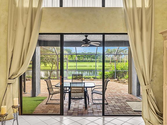 4th image of 10122 Spyglass Way