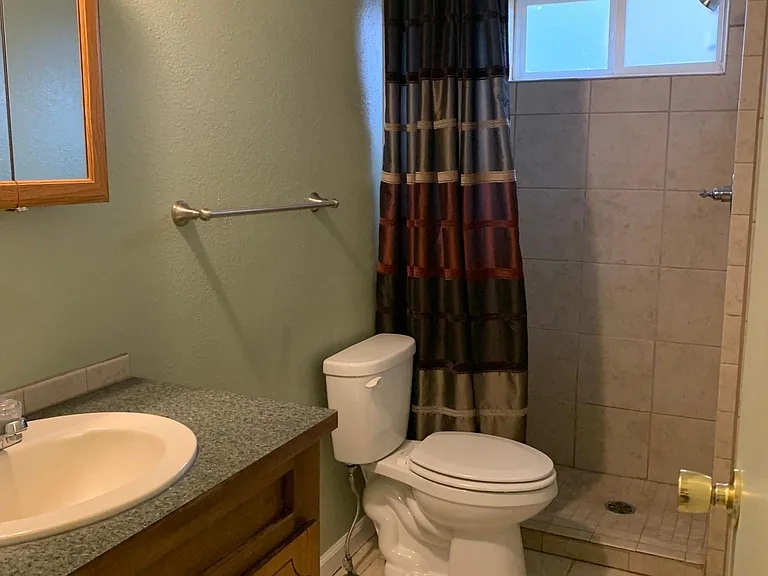 705 Maple St #A — Photo 14
