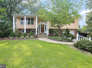 122 Keats Pl, Cherry Hill, NJ 08003