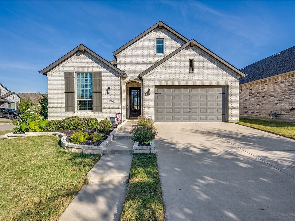 1st image of 1928 Quail Ln