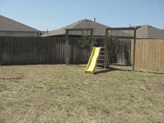 3rd image of 2708 Chadwick Dr