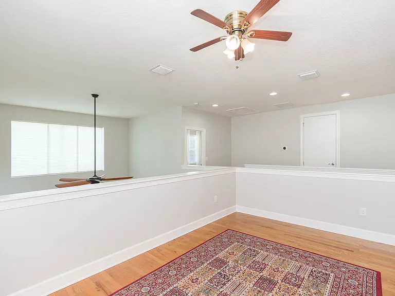Upstairs loft with great natural sunlight