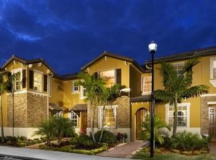 9021 SW 227th St UNIT 8, Cutler Bay, FL 33190