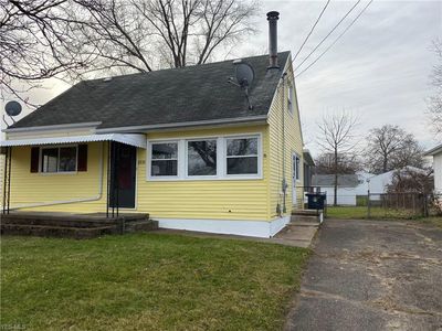2934 Pikes Ave, Akron, OH, 44314