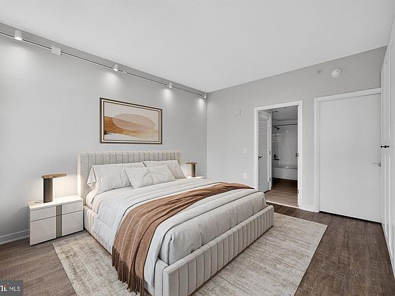 4th image of 437 New York Ave NW APT 708