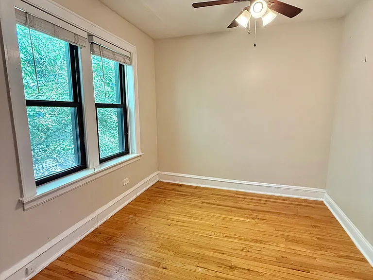 716 Reba Pl #2N — Photo 7
