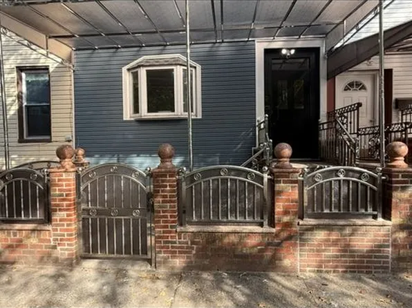 189 Sheridan Ave APT 1, Brooklyn, NY 11208