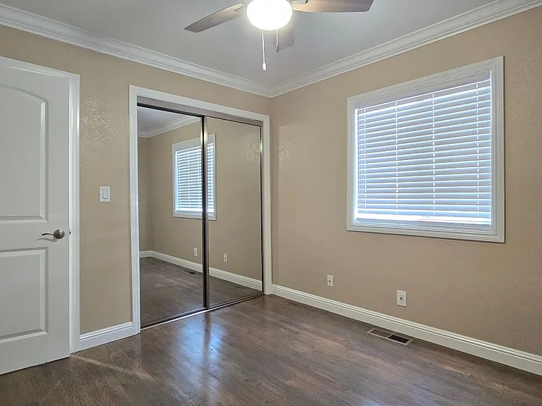 450 California St #1 — Photo 7