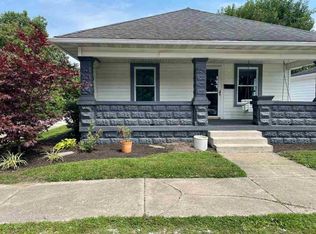 138 S 8th St, Clinton, IN 47842