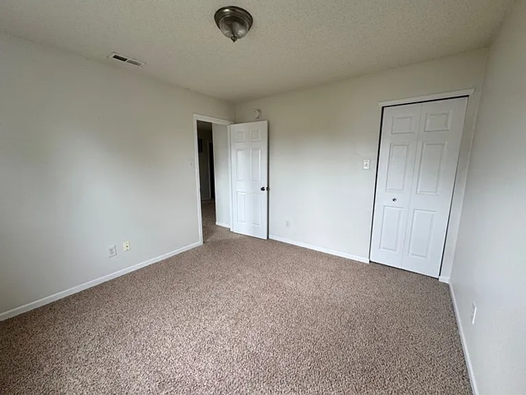 1723 Elijah Blue Dr — Photo 23