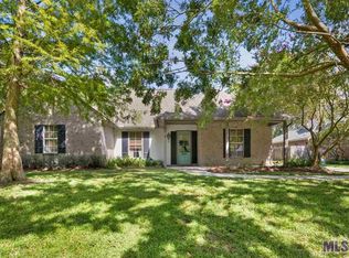 6255 Destrehan Dr, Baton Rouge, LA 70820