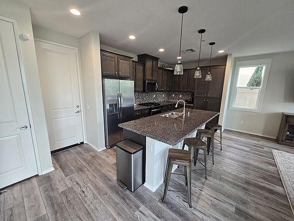 4th image of 38424 Windingwalk Dr