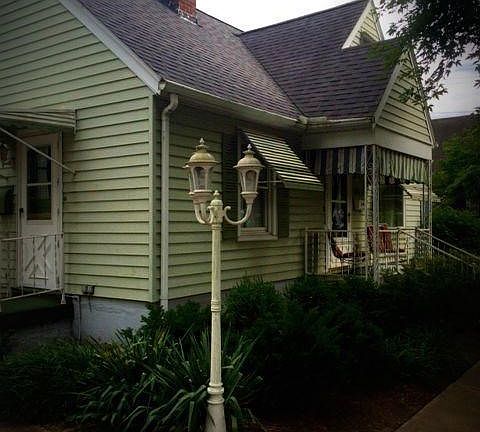 3rd image of 1011 Ellen Dr