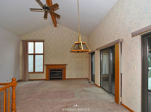 4th image of 800 Cottonwood Dr