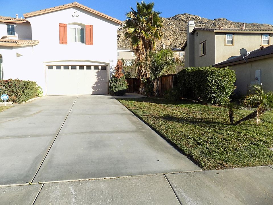 2nd image of 17136 Cleveland Bay Way