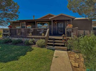6306 Vest Rd, Carlsbad, NM 88220
