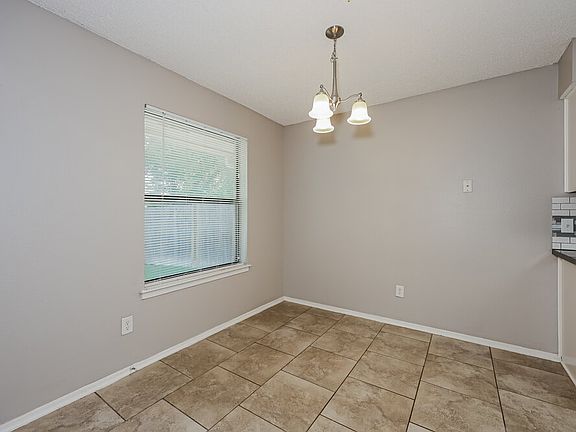 5th image of 8540 Whitney Dr