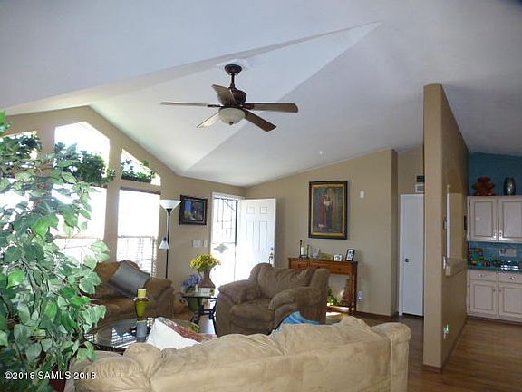 3rd image of 1495 N Sunshine Ln