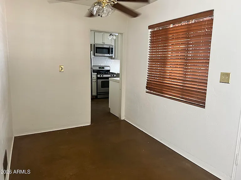 117 N Sawtelle Ave — Photo 15