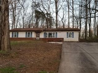 2440 Legion Dr, Knoxville, TN 37920